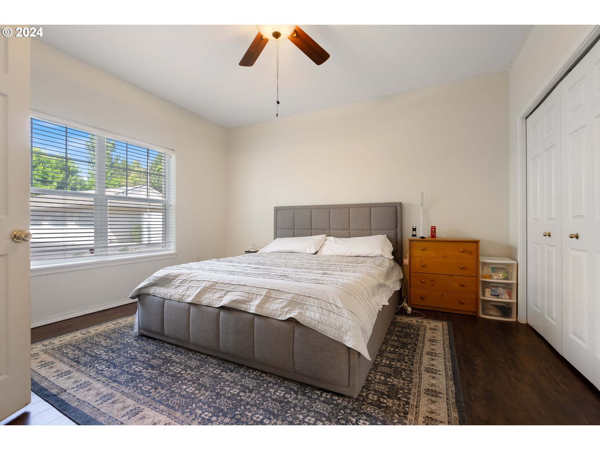 2927 NE DIVISION ST 101