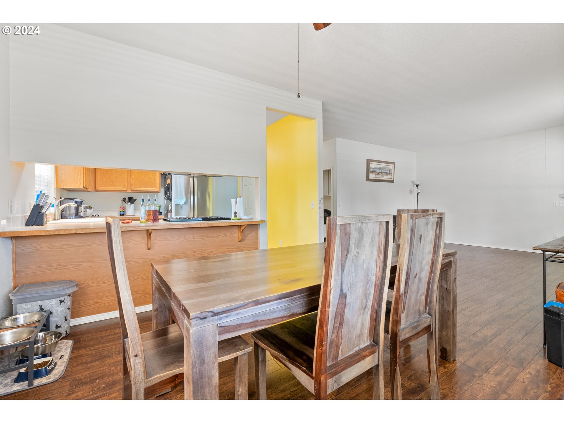 2927 NE DIVISION ST 101