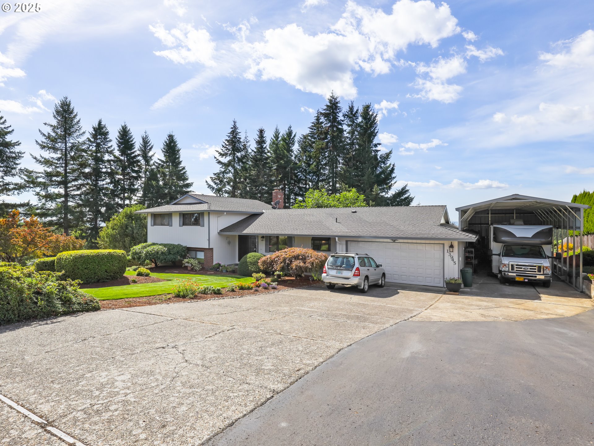 13945 SE 215TH CT