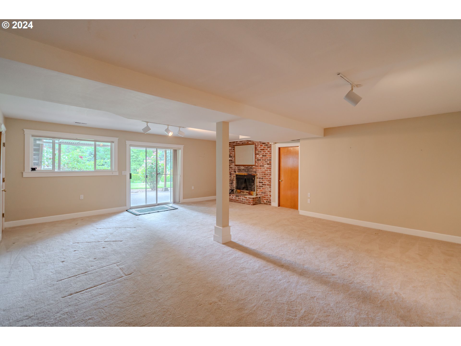 12905 SW WATKINS AVE