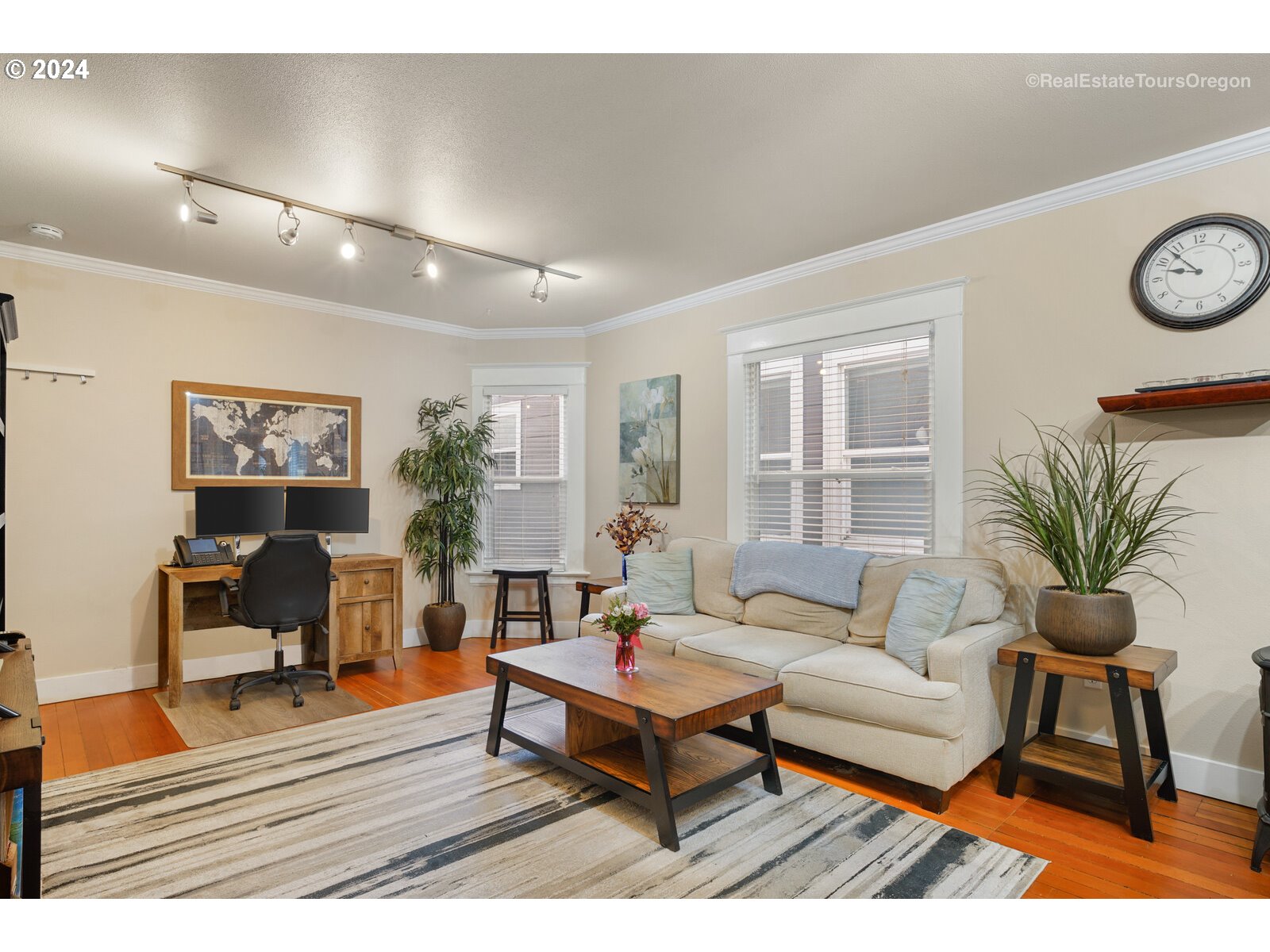 1104 SW COLUMBIA ST 302