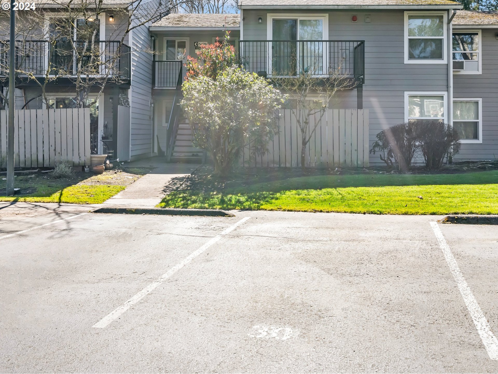 5476 SW ALGER AVE C-2