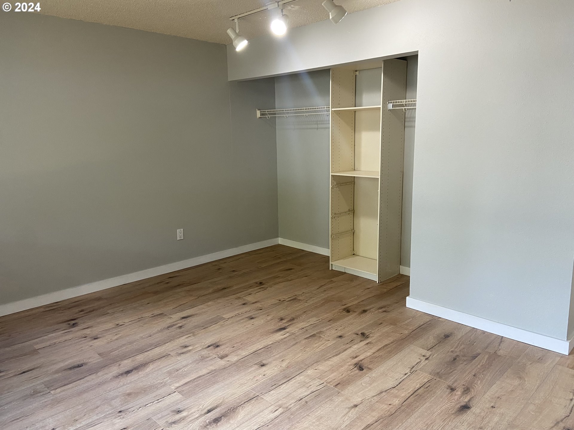 8625 SW BRIGHTFIELD CIR