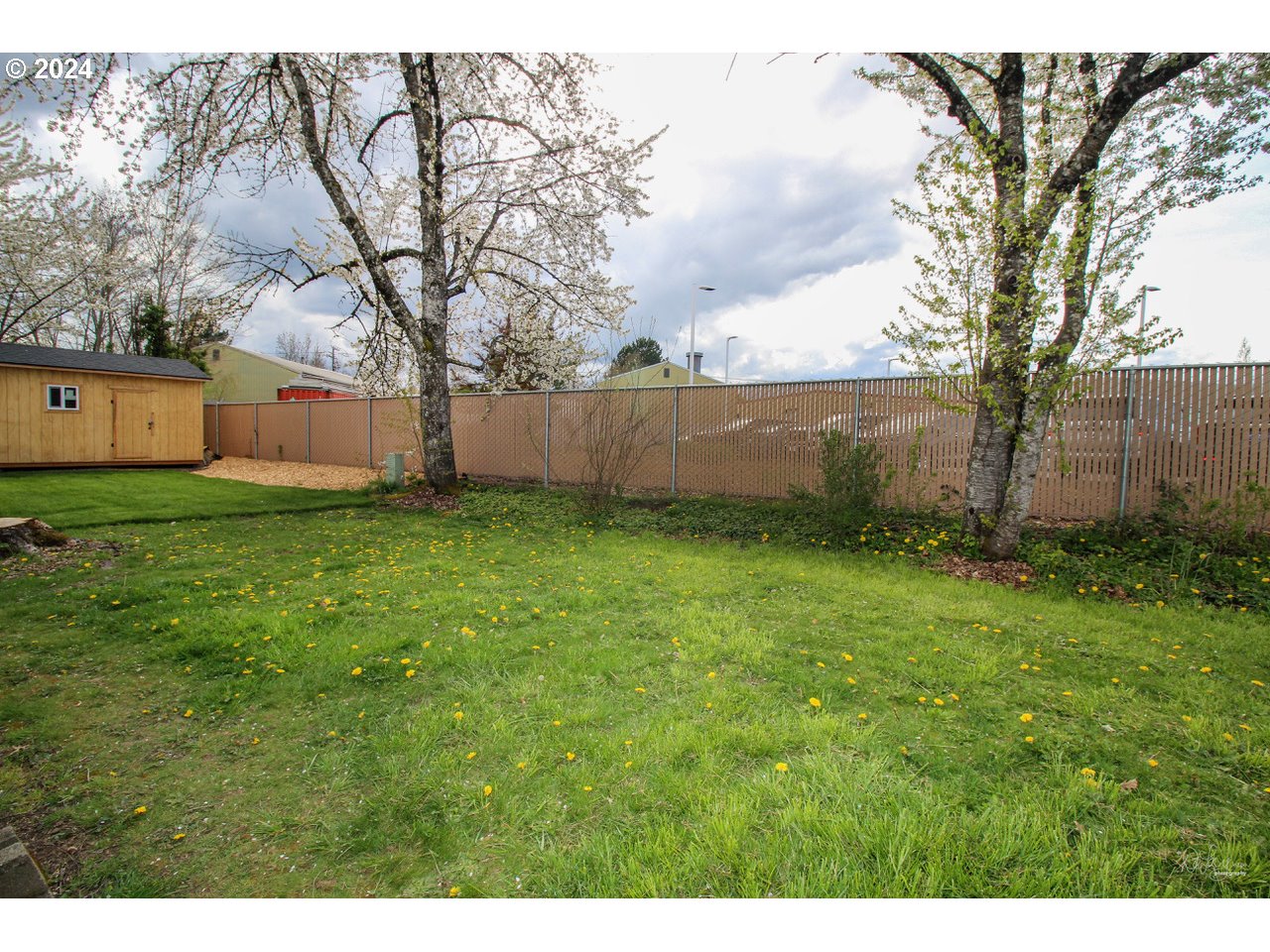 1901 SE MINTER BRIDGE RD 33