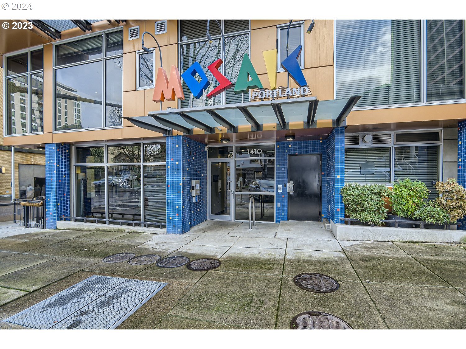 1410 SW 11TH AVE 606