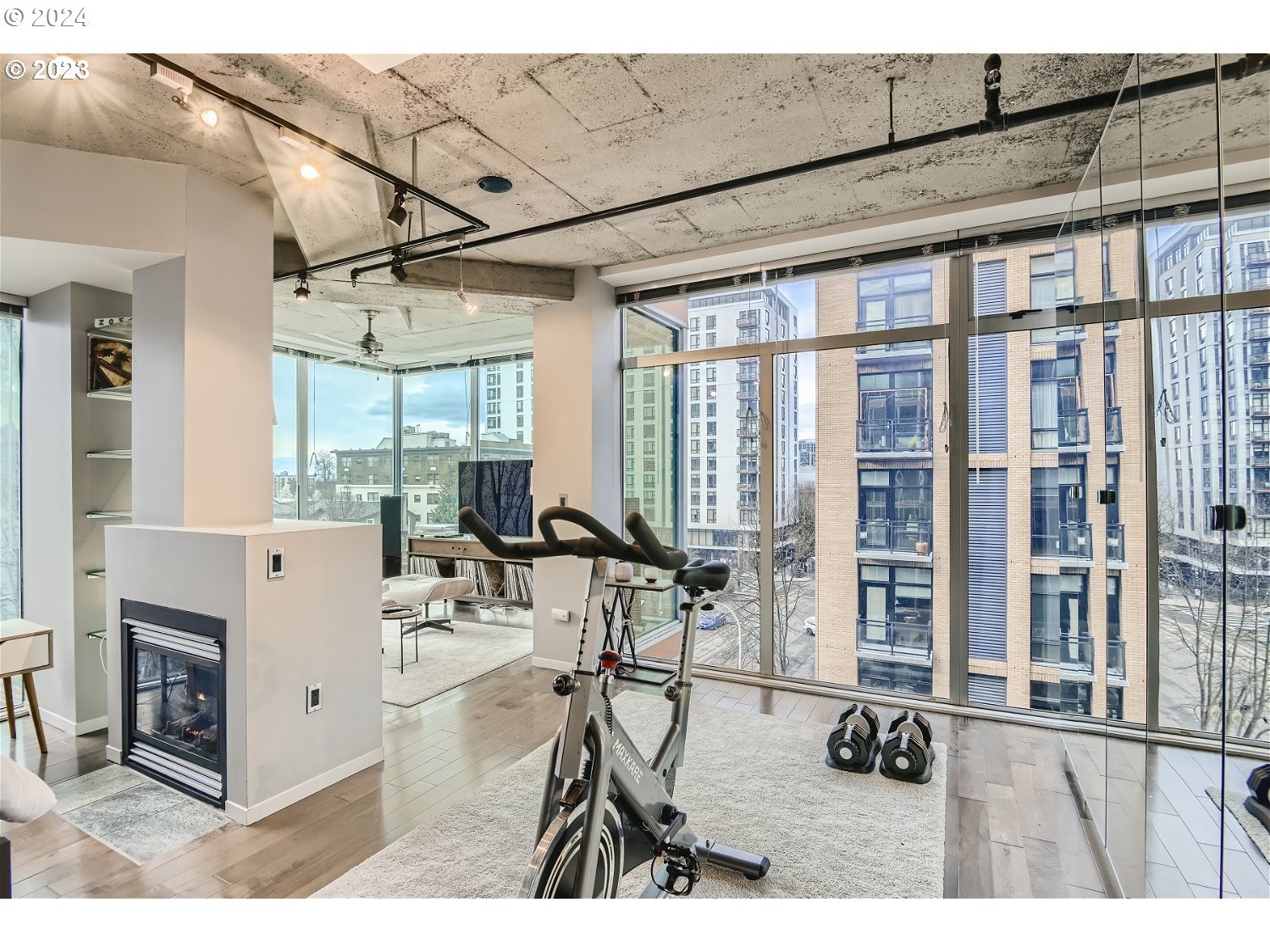 1410 SW 11TH AVE 606