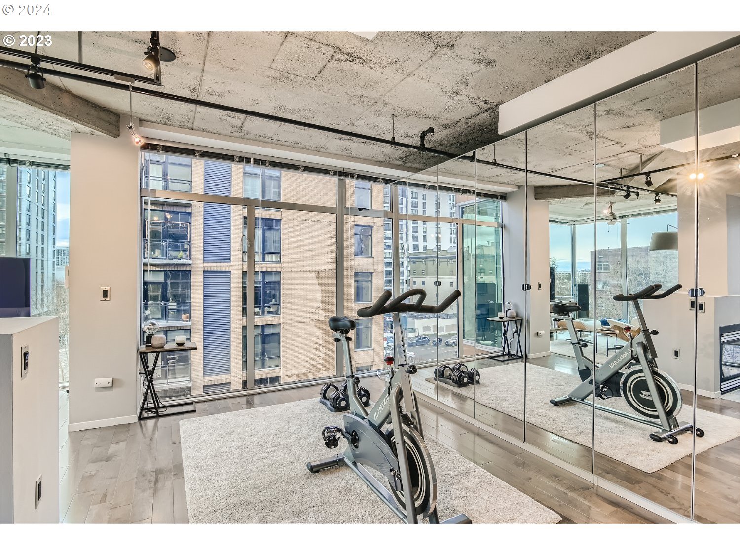 1410 SW 11TH AVE 606