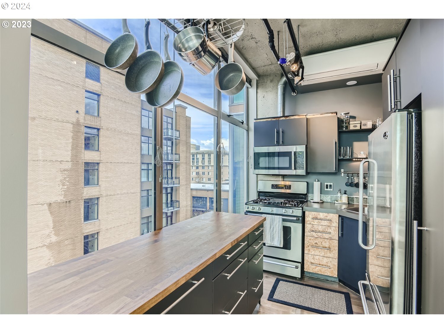 1410 SW 11TH AVE 606