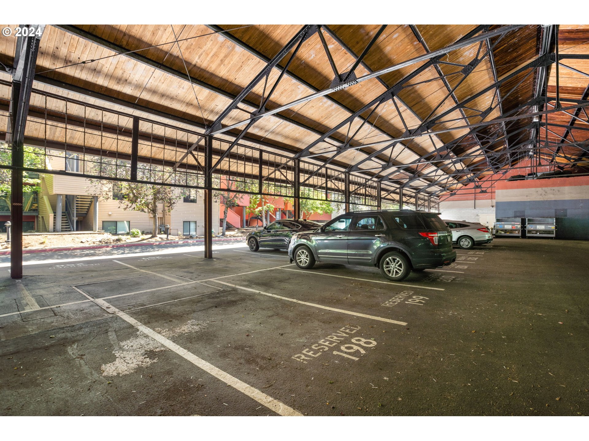 720 NW NAITO PKWY D11