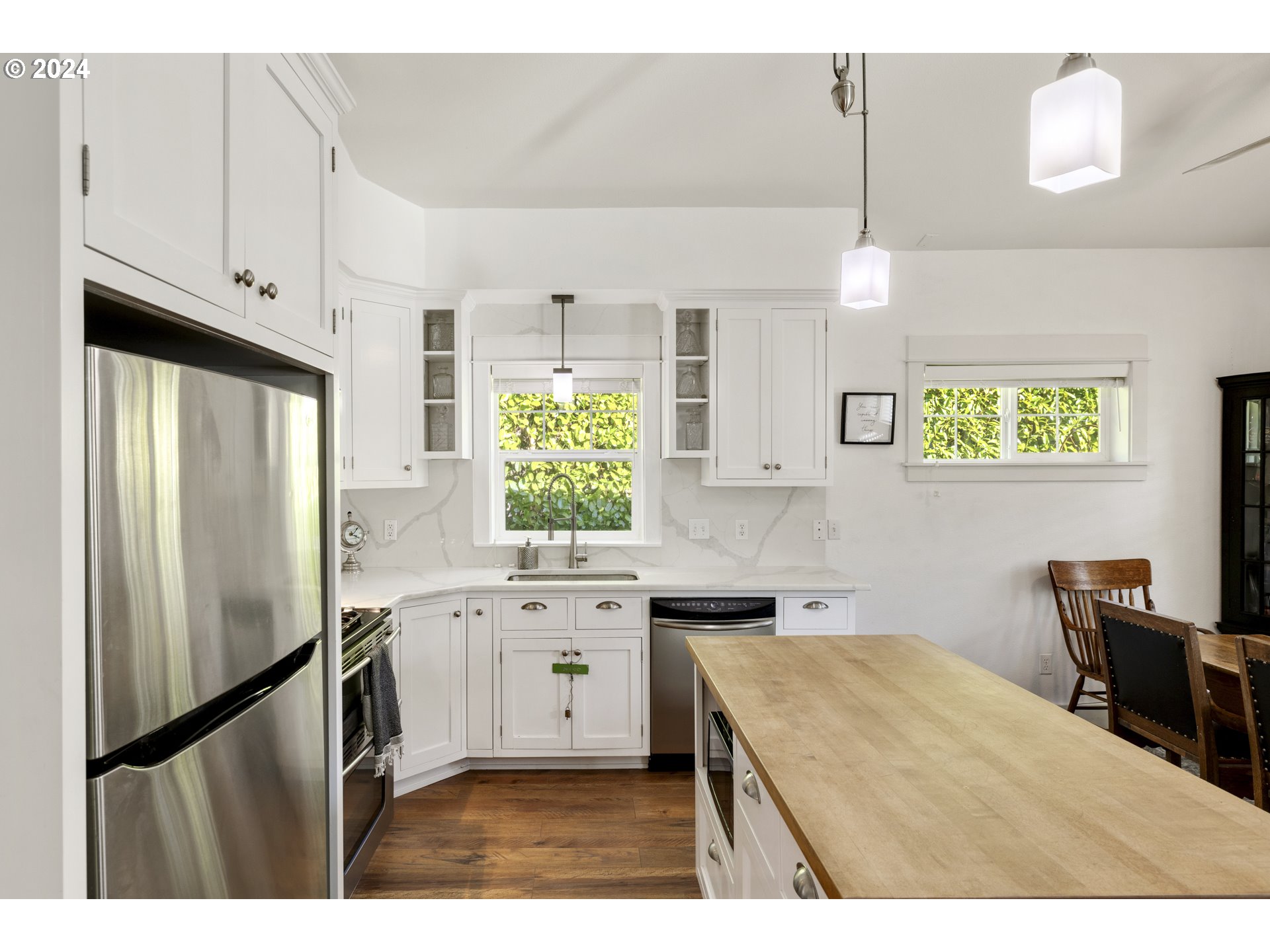 633 NW 10TH ST, McMinnville