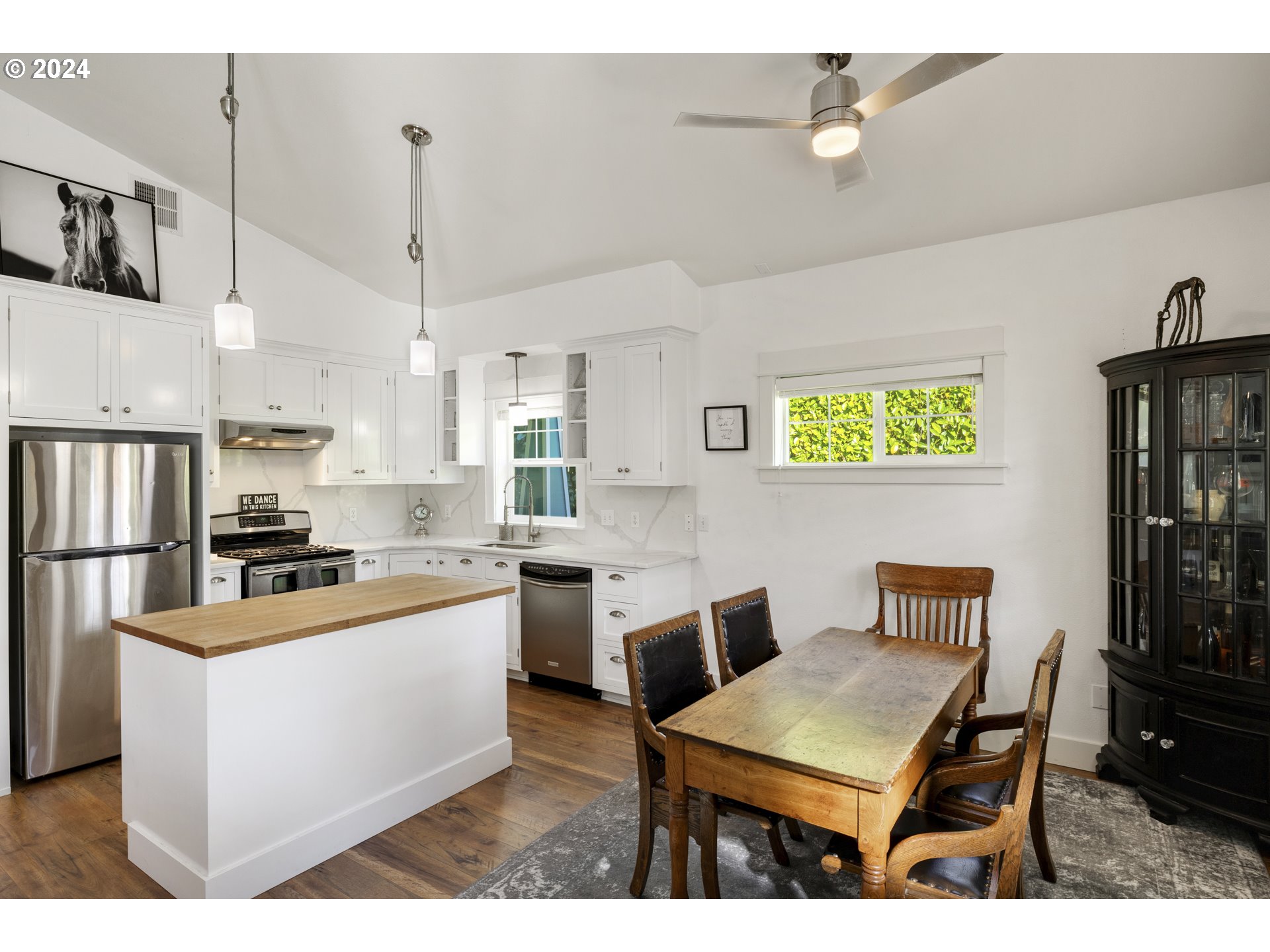 633 NW 10TH ST, McMinnville