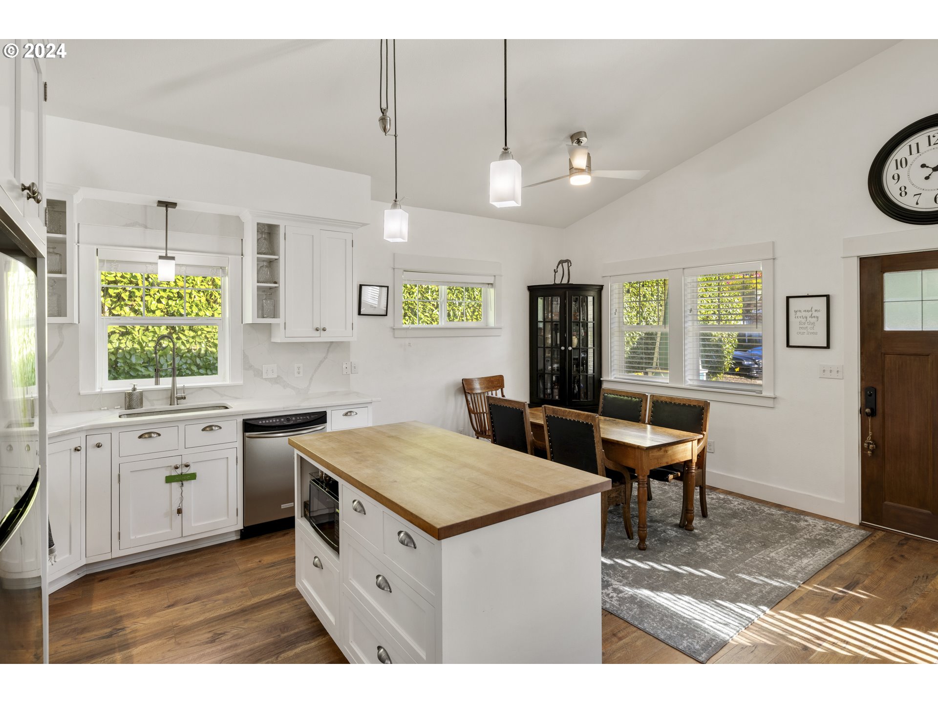 633 NW 10TH ST, McMinnville