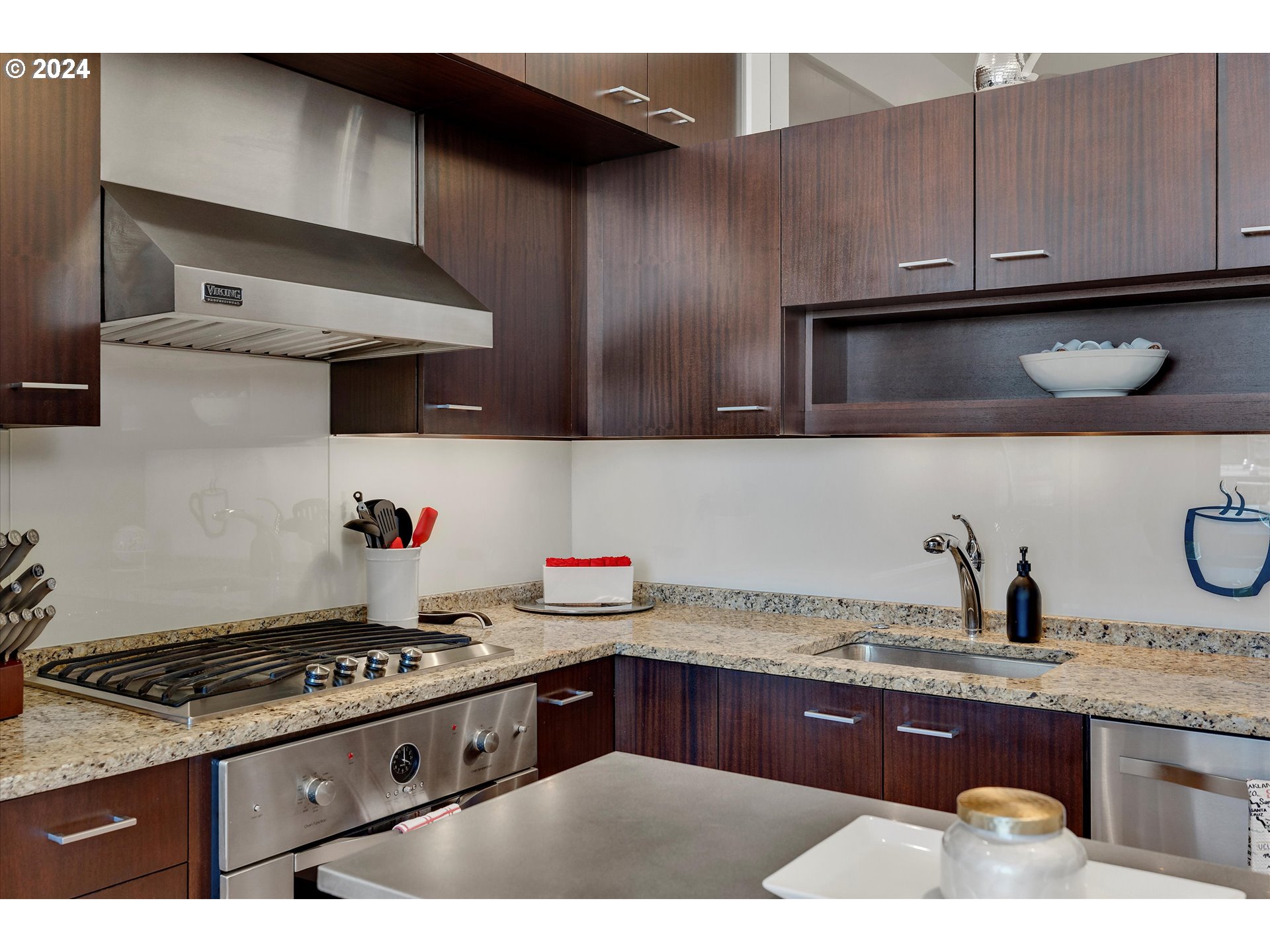 1001 NW LOVEJOY ST 502