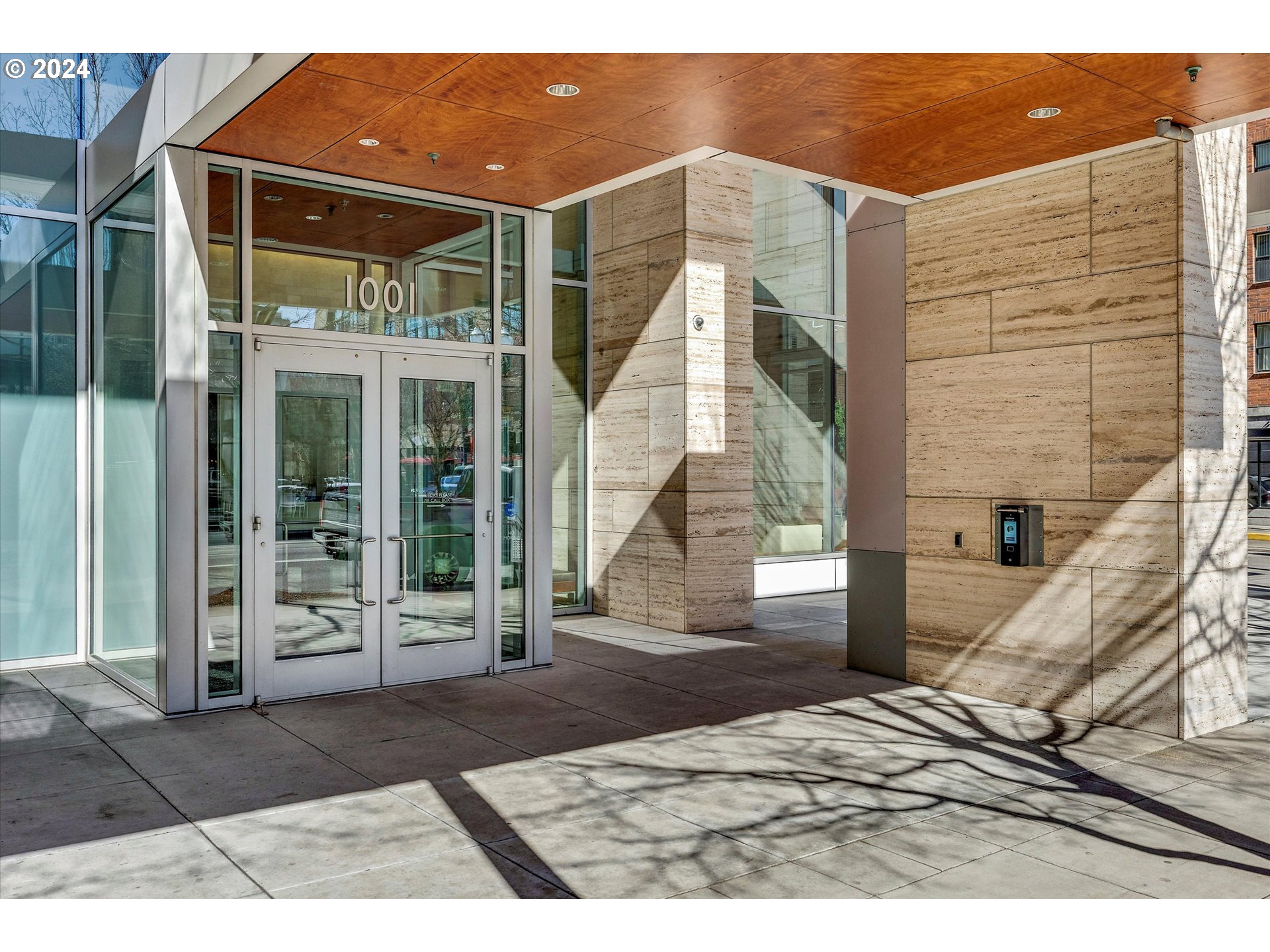 1001 NW LOVEJOY ST 502