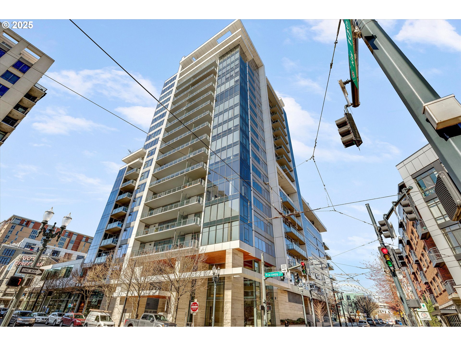 1001 NW LOVEJOY ST 502