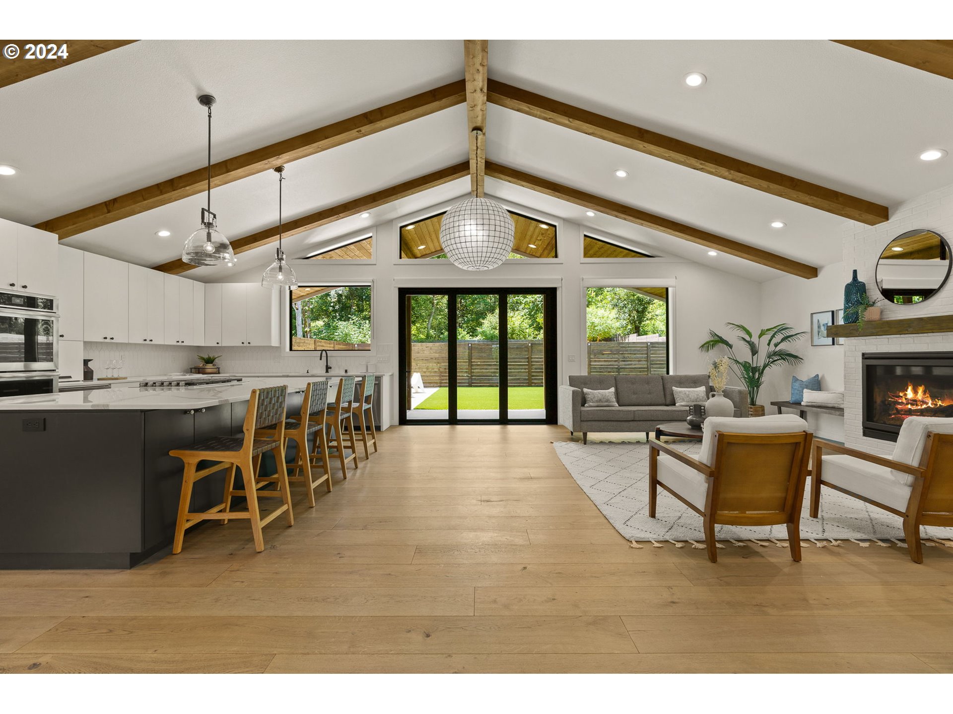 2051 WEMBLEY PARK RD