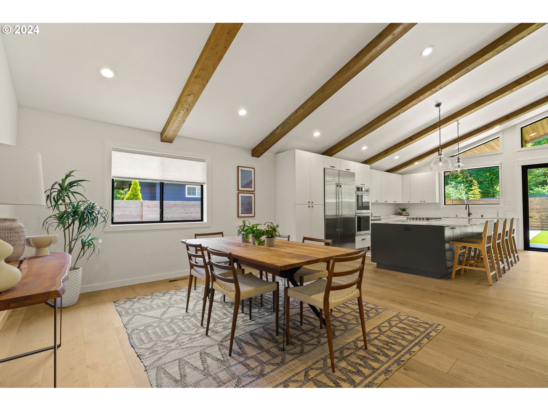 2051 WEMBLEY PARK RD