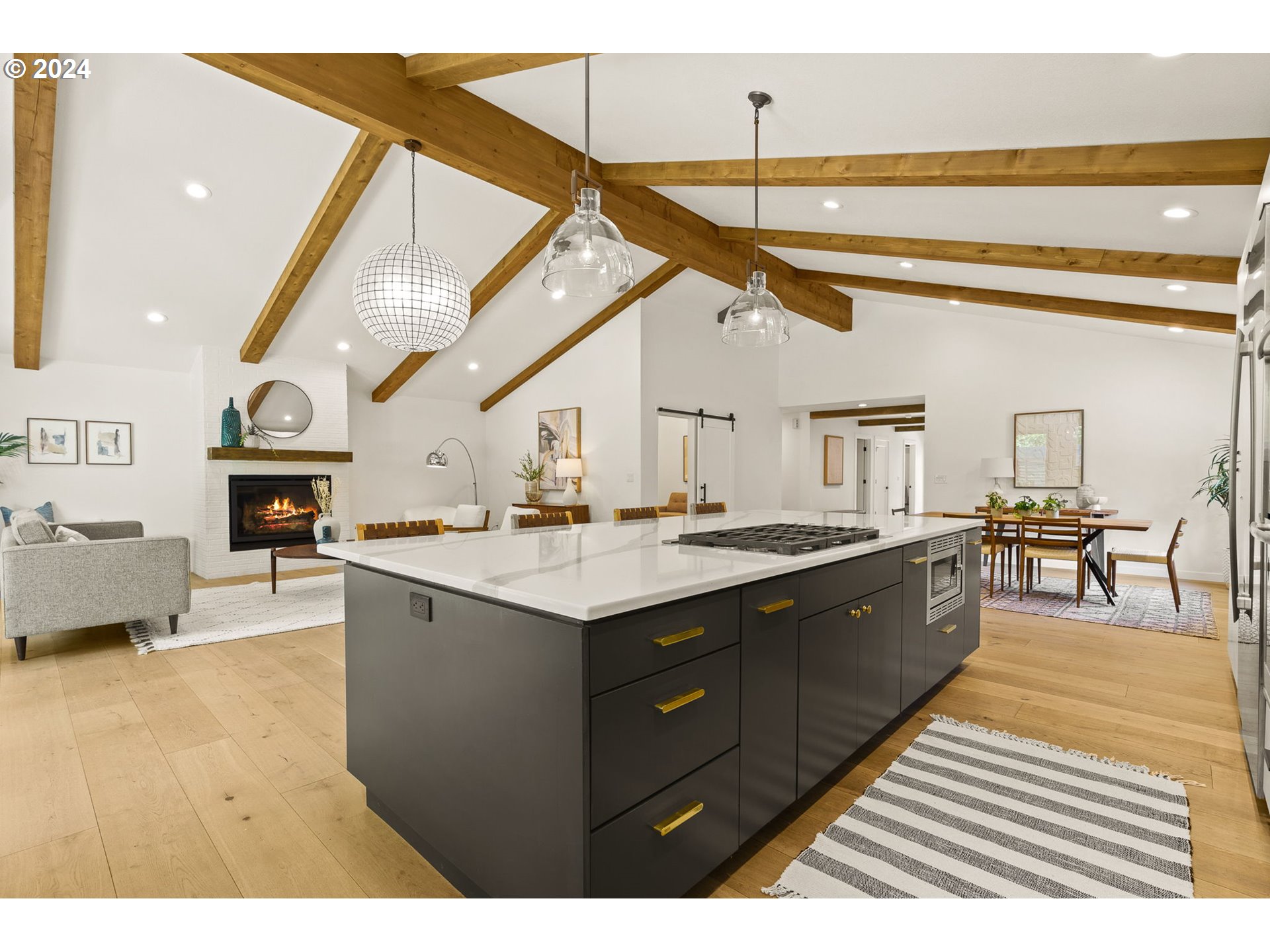 2051 WEMBLEY PARK RD