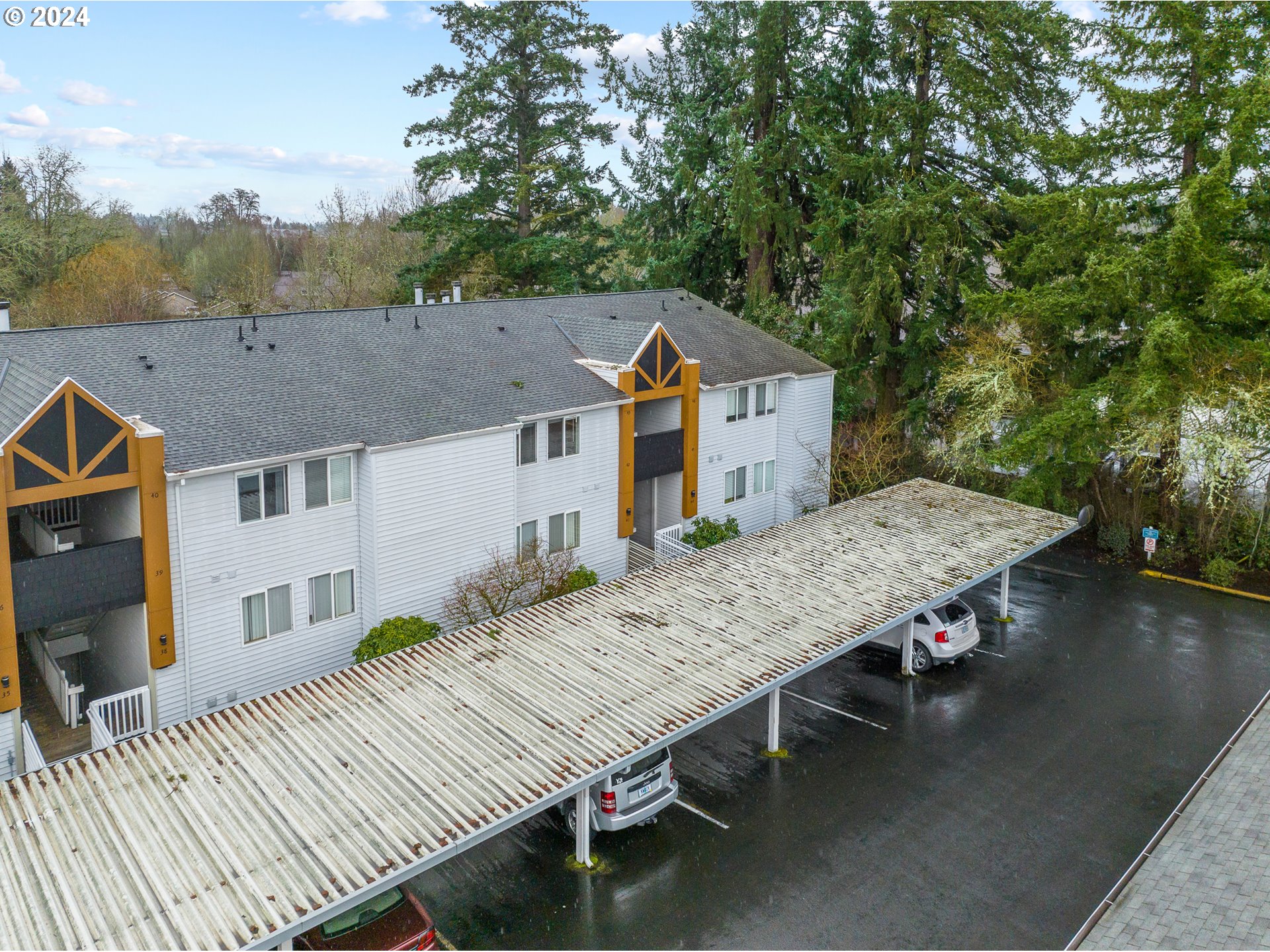 10660 SW DAVIES RD 44