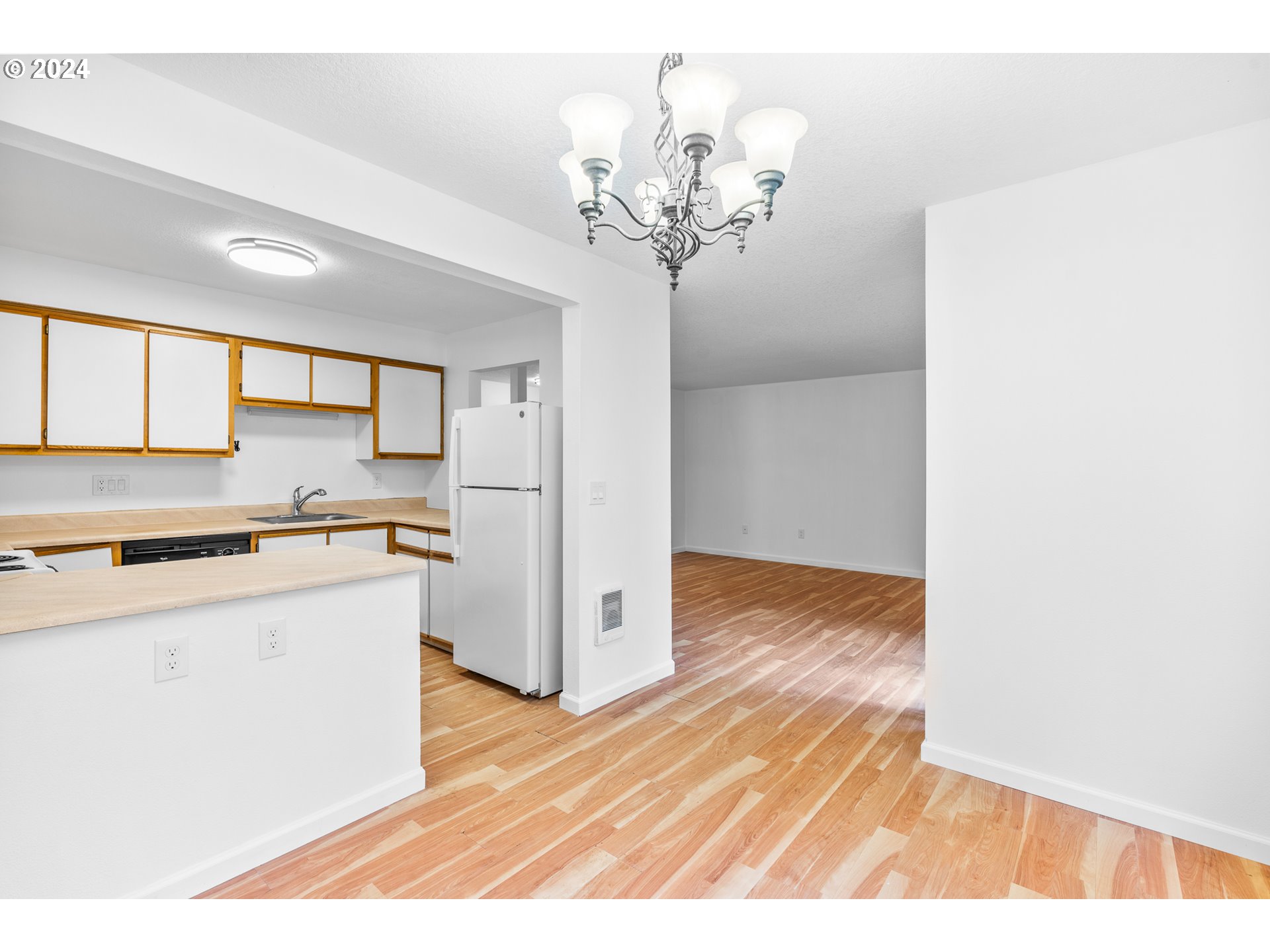 10660 SW DAVIES RD 44