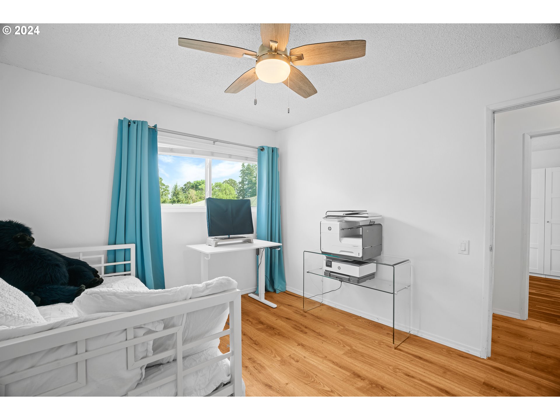 16485 SW KING CHARLES AVE