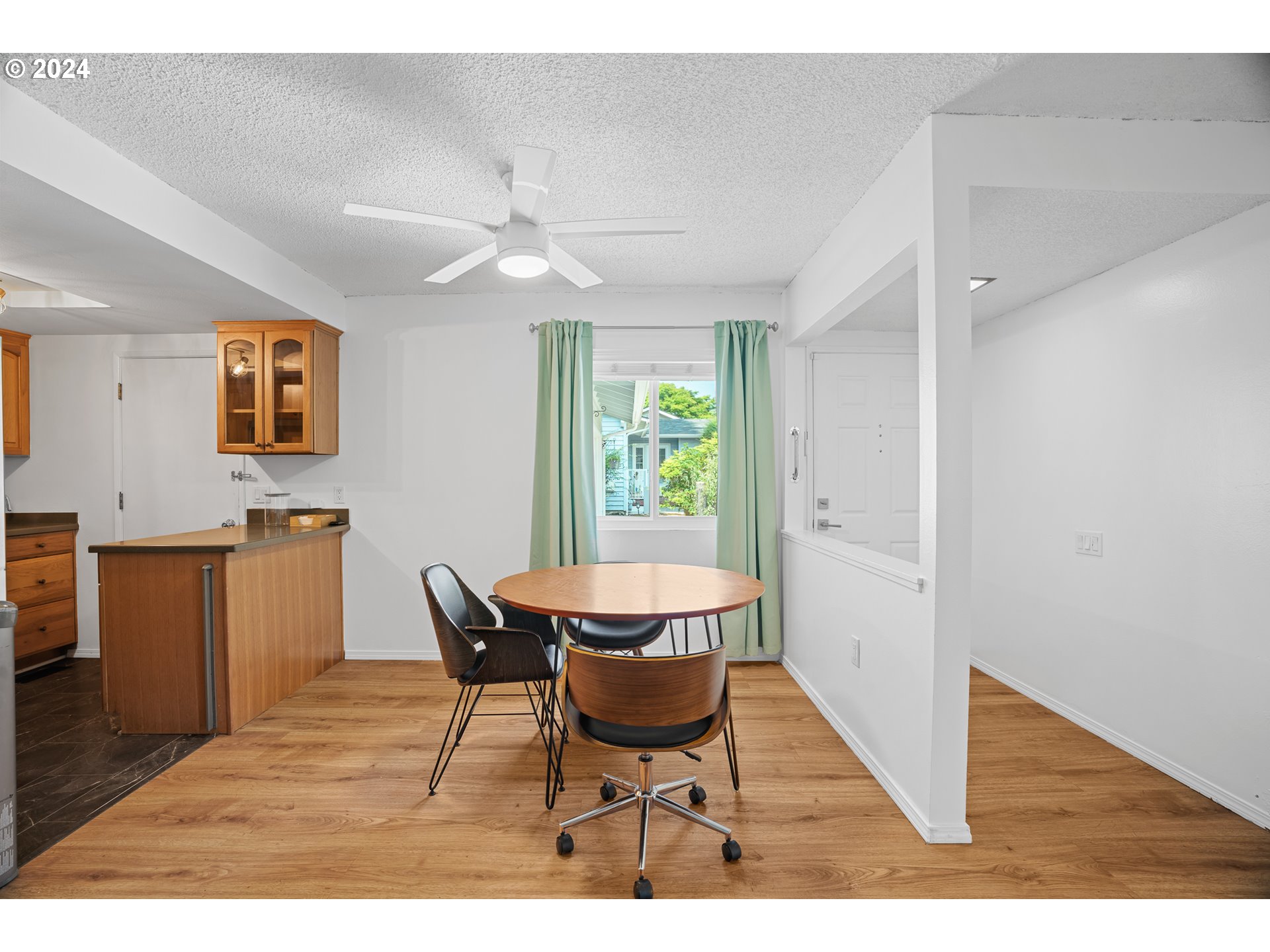 16485 SW KING CHARLES AVE