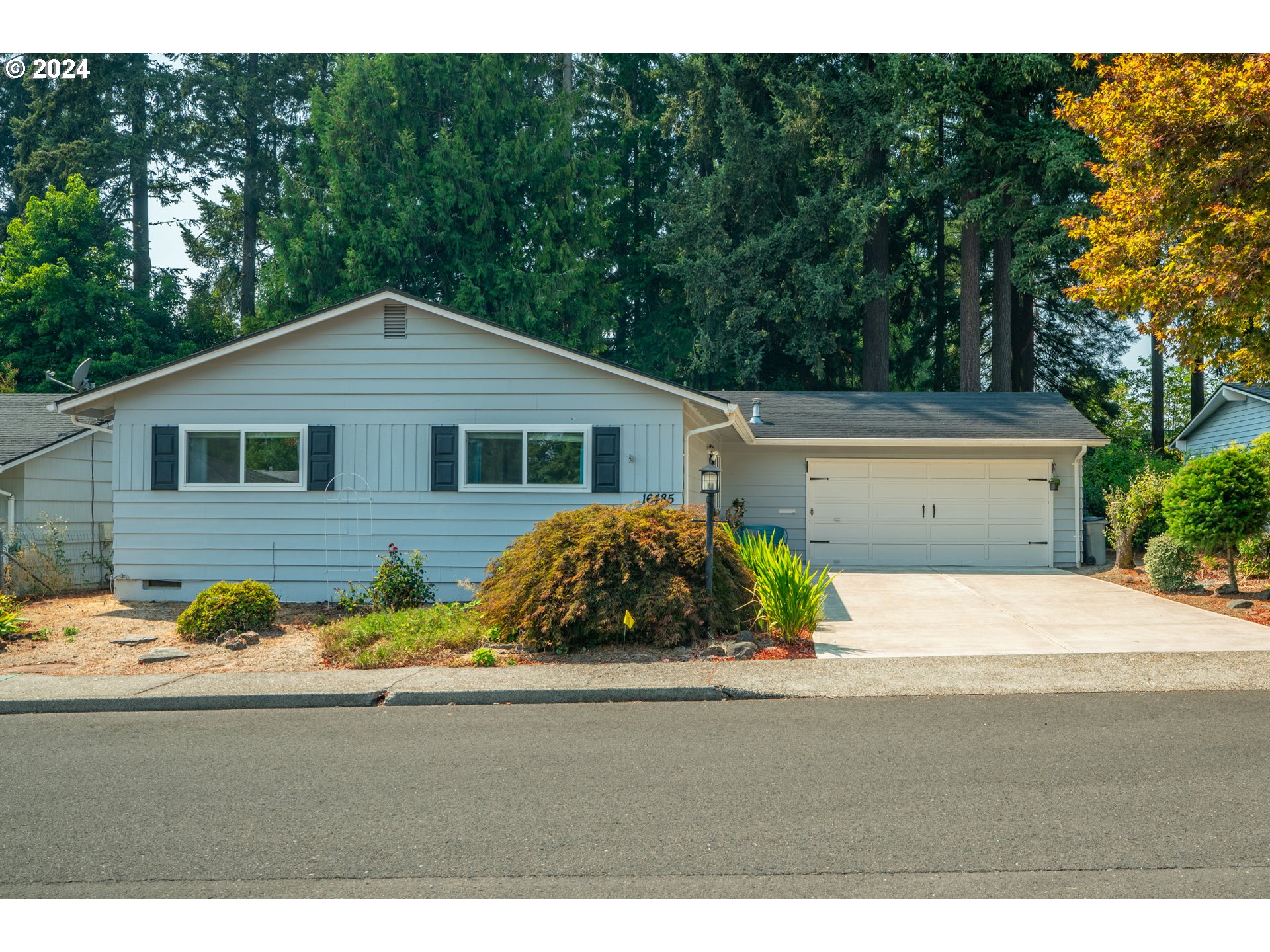 16485 SW KING CHARLES AVE