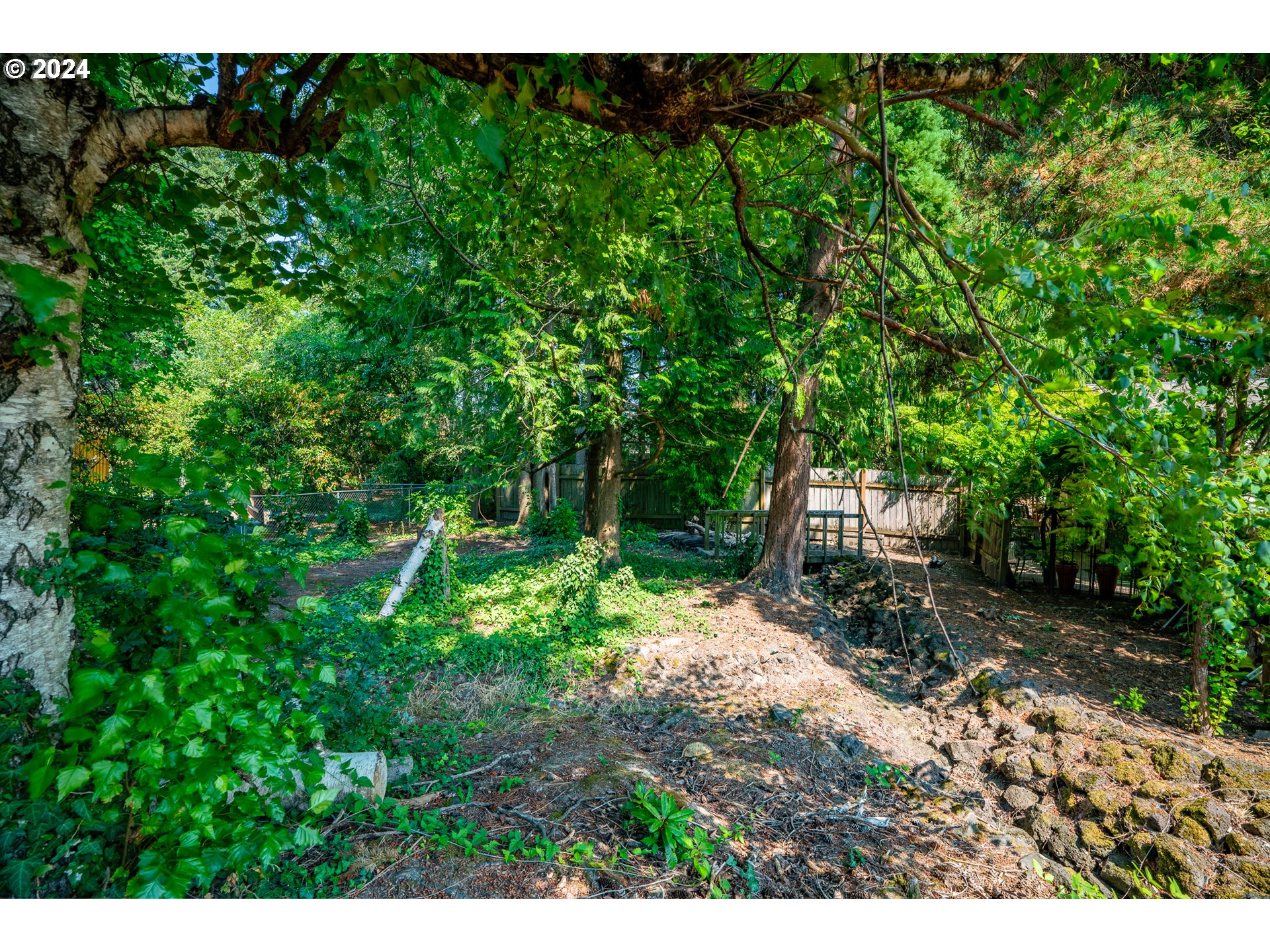 16485 SW KING CHARLES AVE