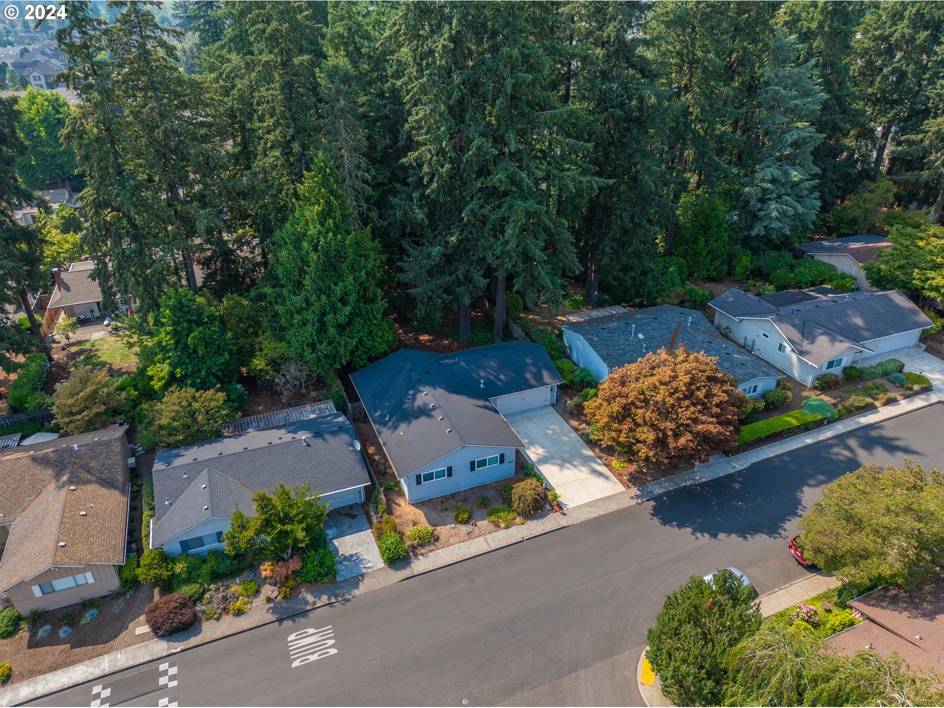 16485 SW KING CHARLES AVE