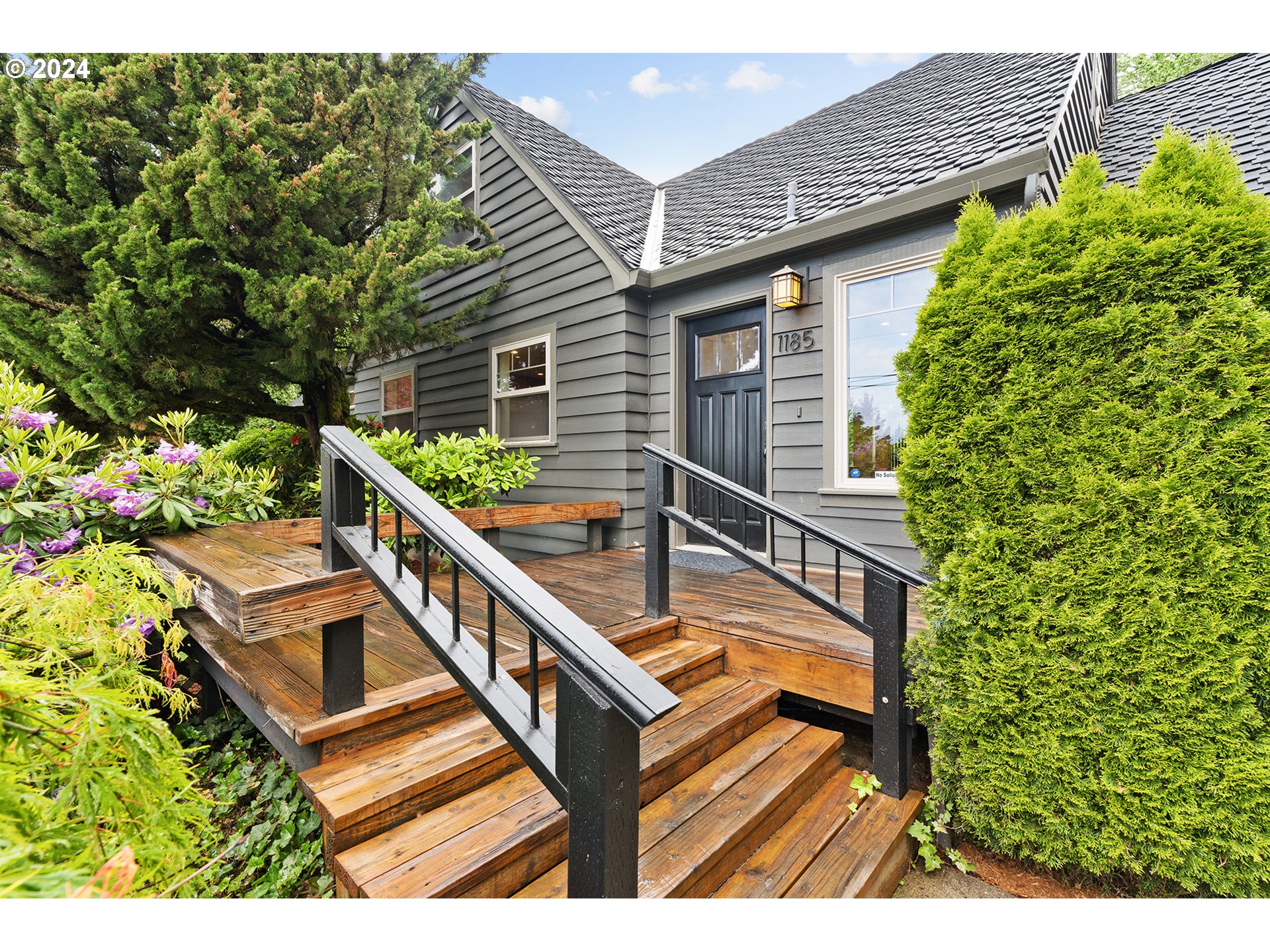 1185 SW STEPHENSON CT