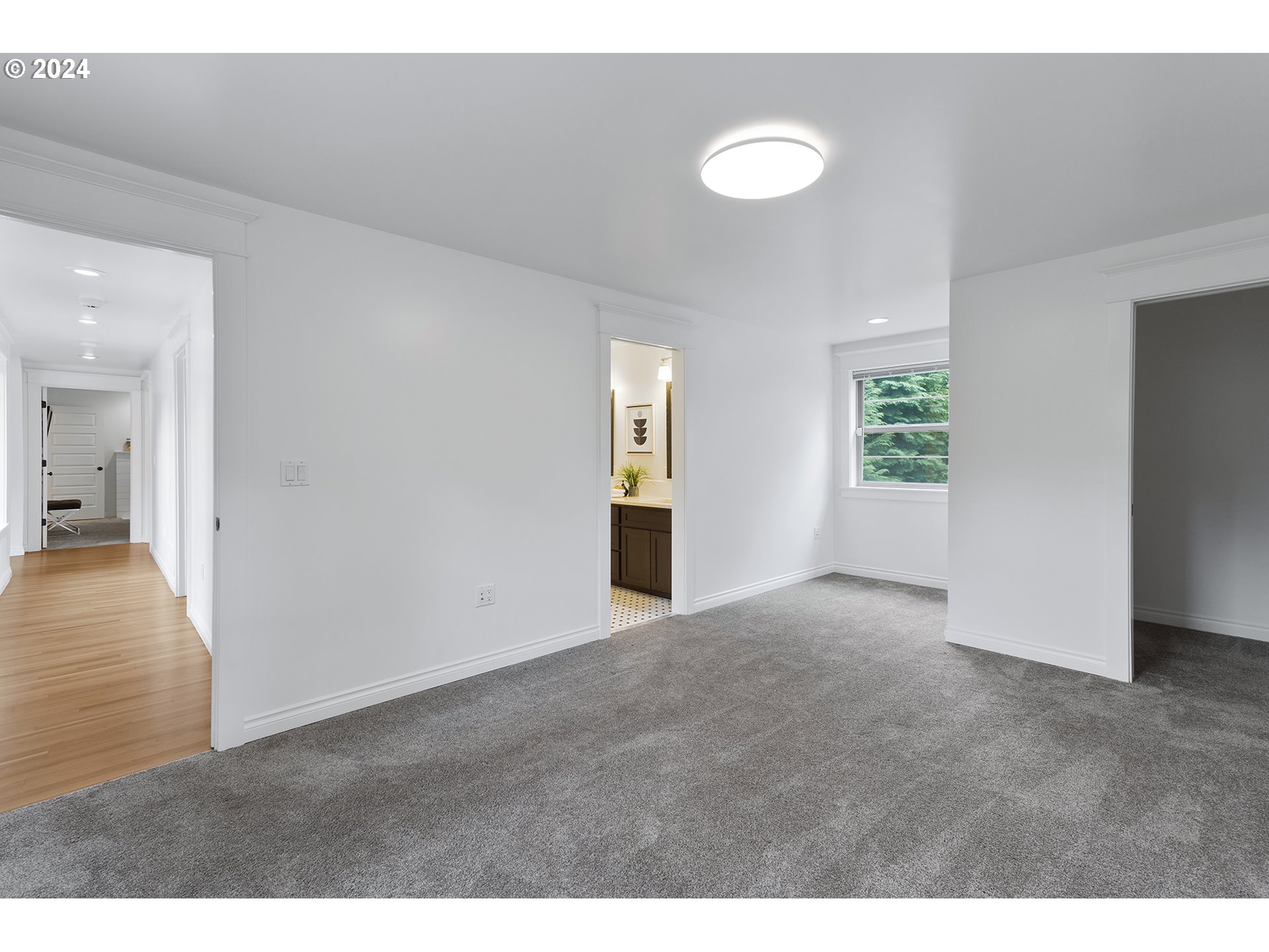1185 SW STEPHENSON CT