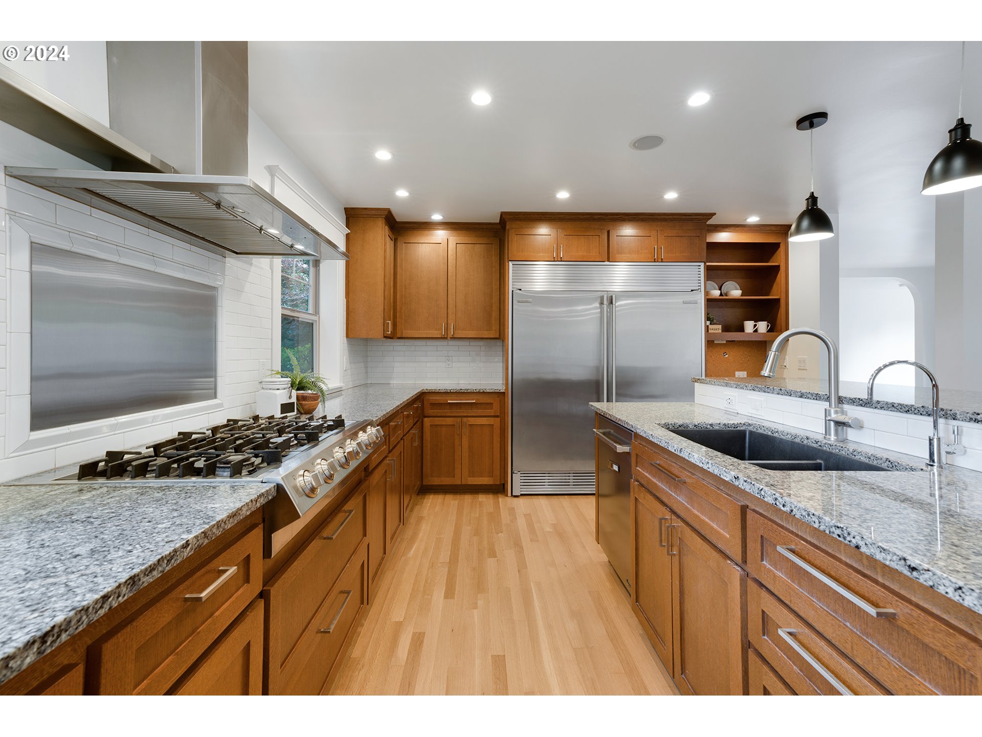 1185 SW STEPHENSON CT