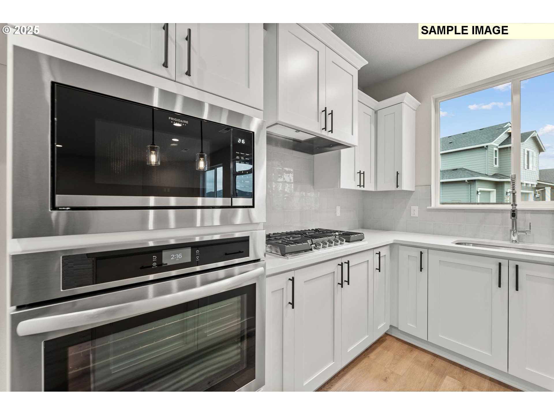 1376 NE Josephine CT 184