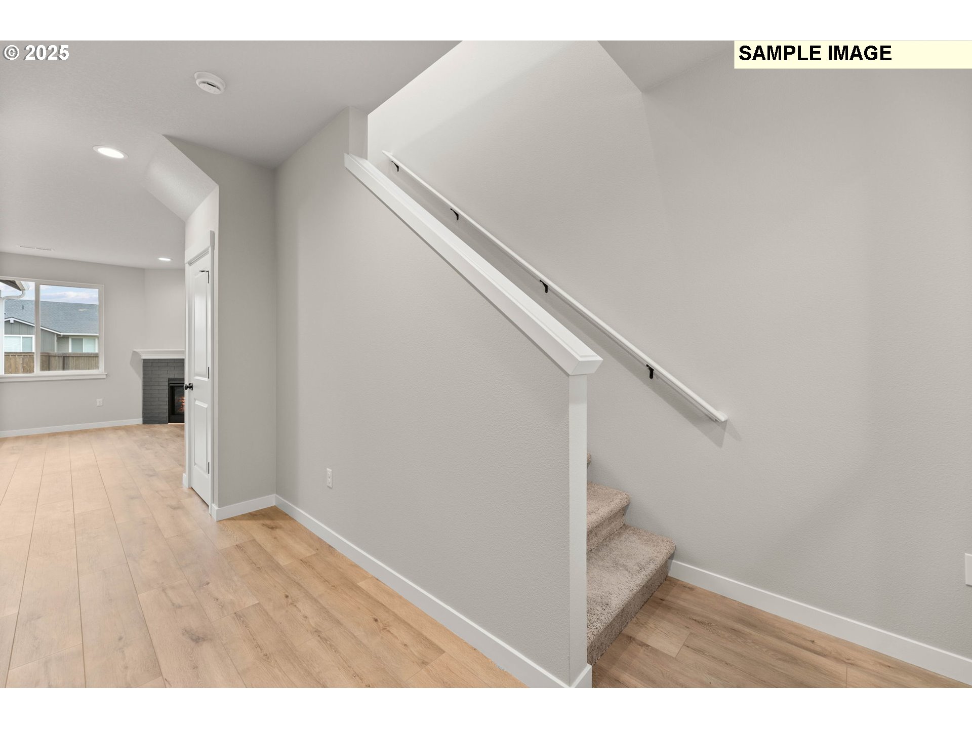 1376 NE Josephine CT 184