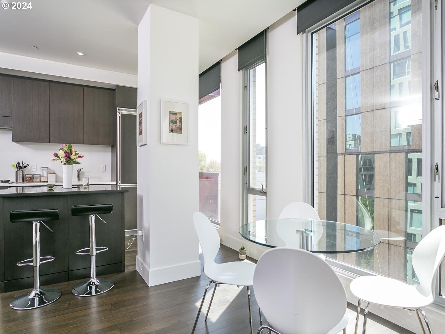 937 NW GLISAN ST 735