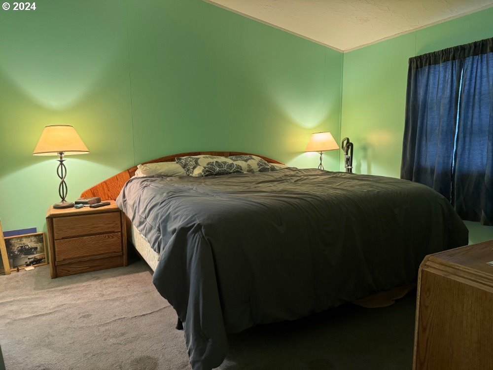 8300 NE QUATAMA ST 43