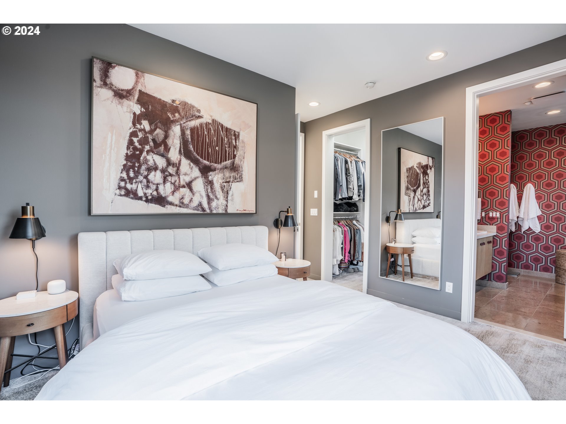 1700 NW RIVERSCAPE ST