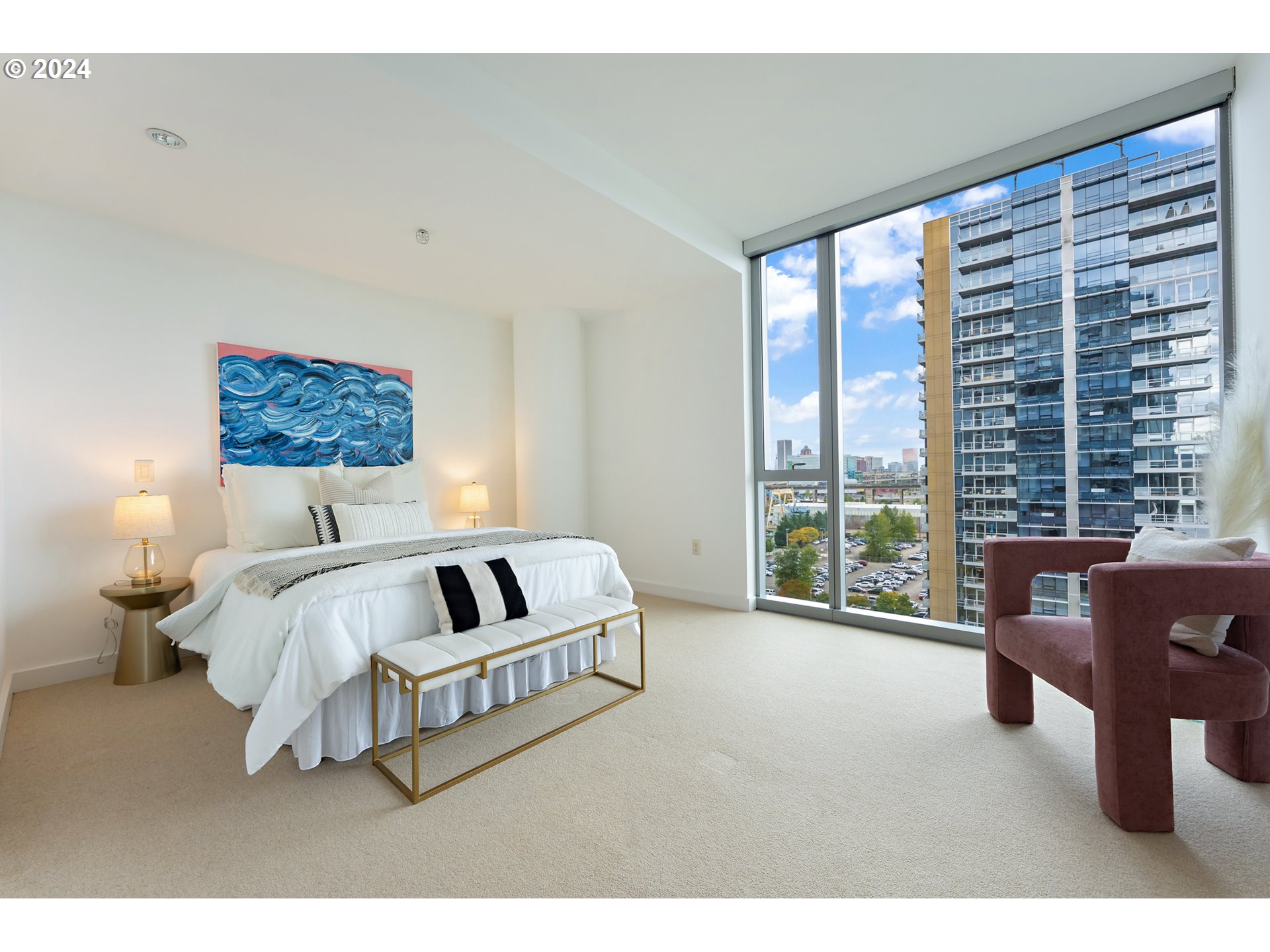 841 S GAINES ST 1006