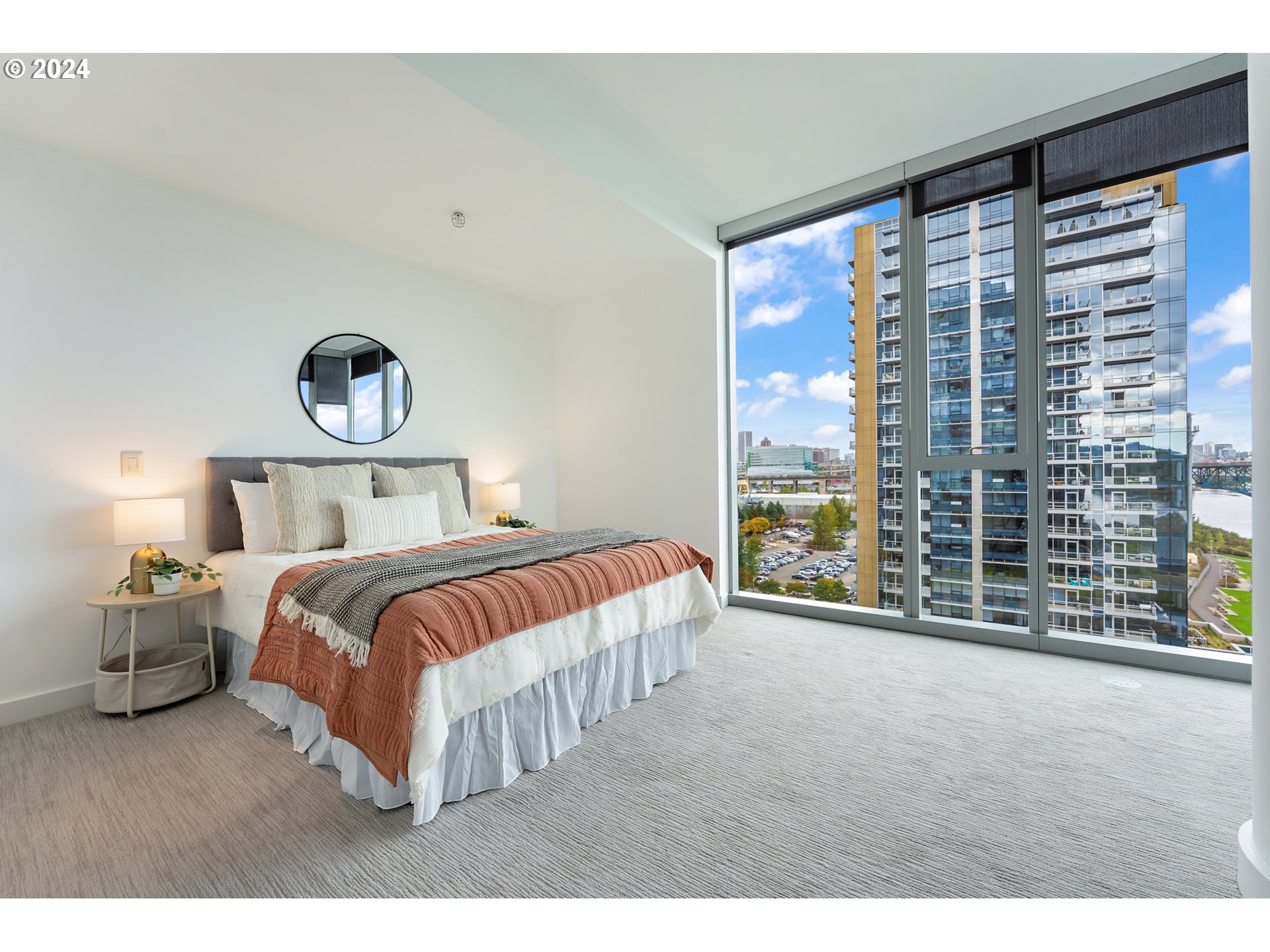 841 S GAINES ST 1006