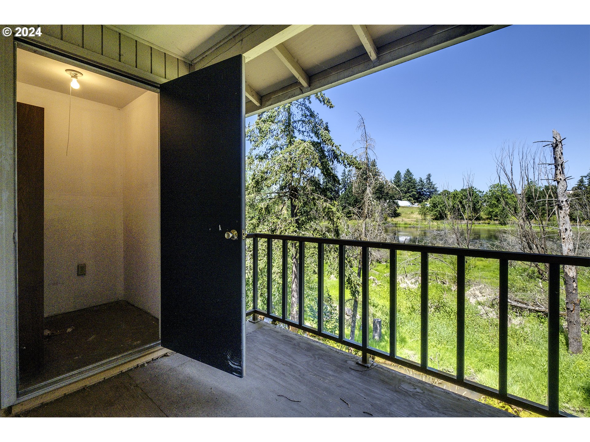 11990 SW CORBY DR #12