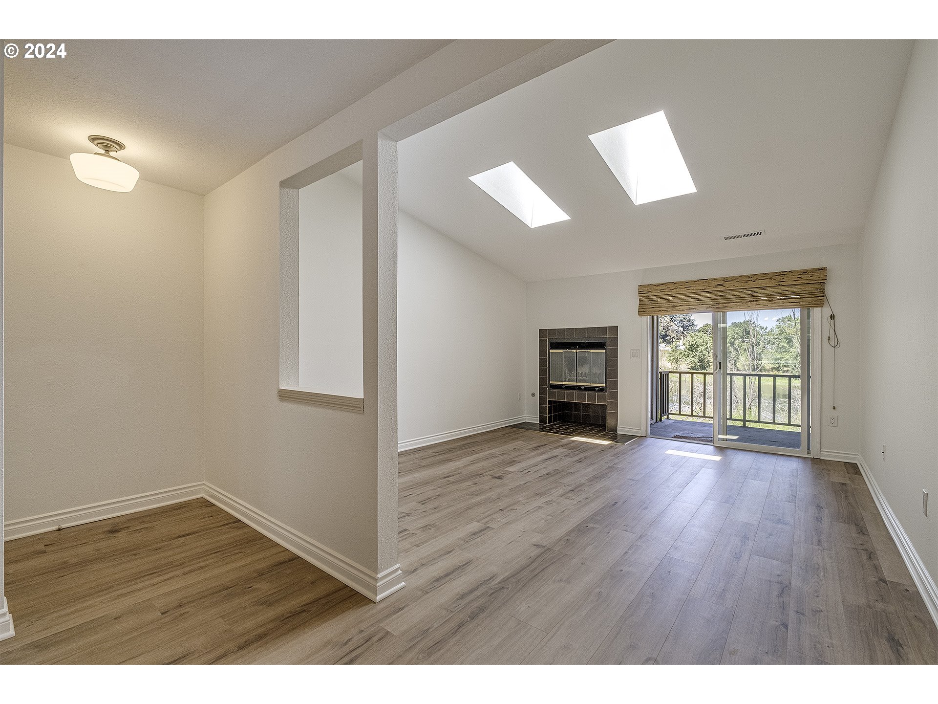 11990 SW CORBY DR #12