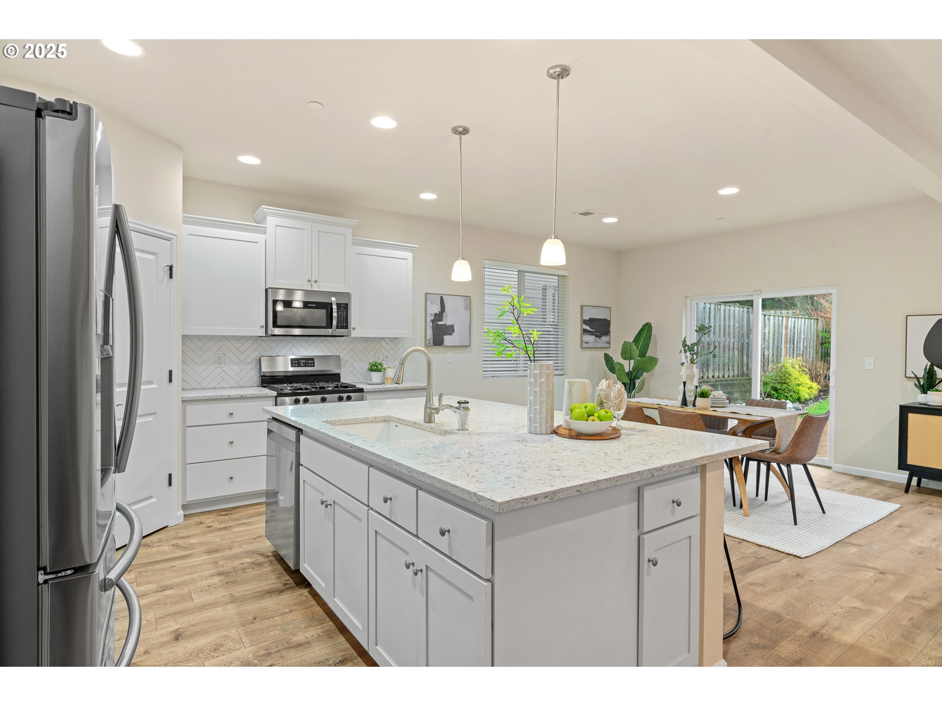 16959 SE RHODODENDRON ST