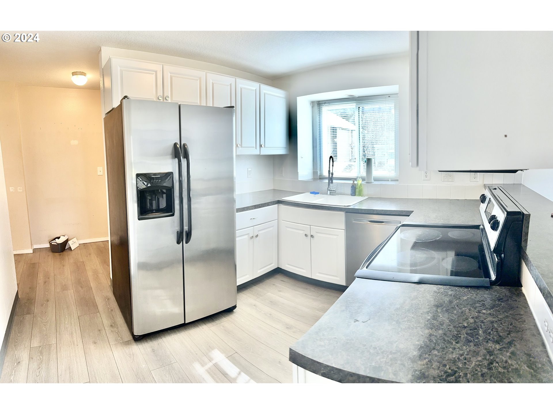 4848 W POWELL BLVD 101