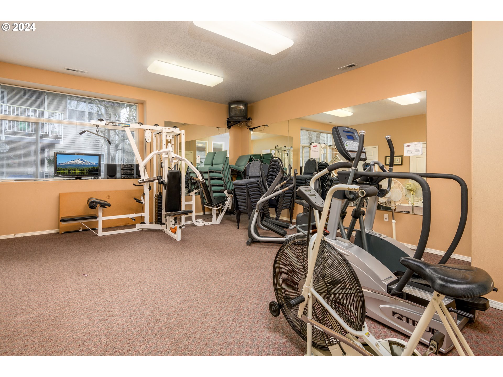 4848 W POWELL BLVD 101