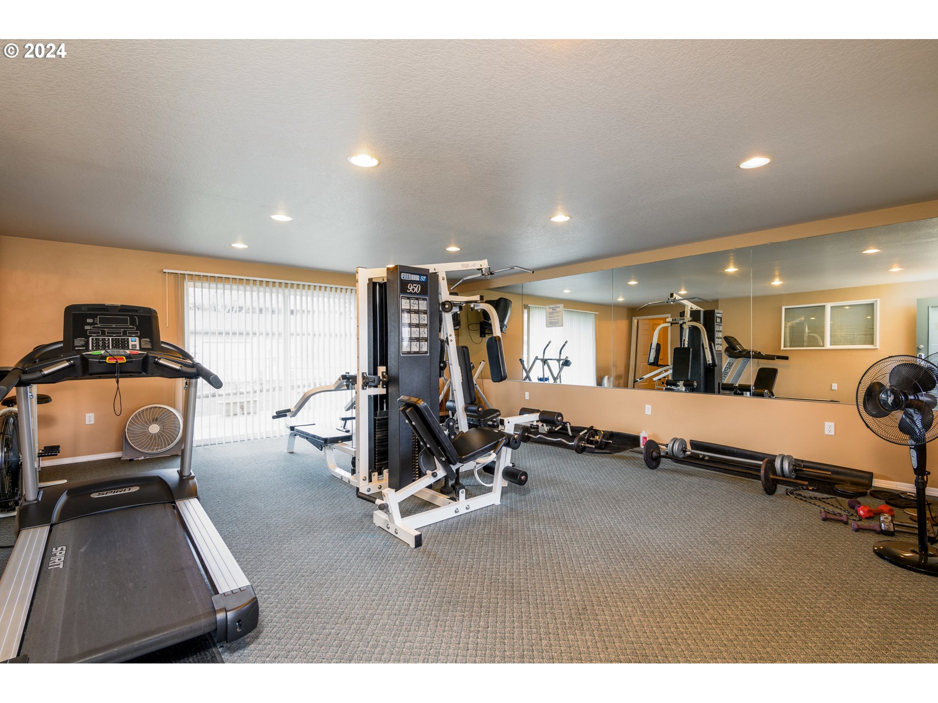 4848 W POWELL BLVD 101