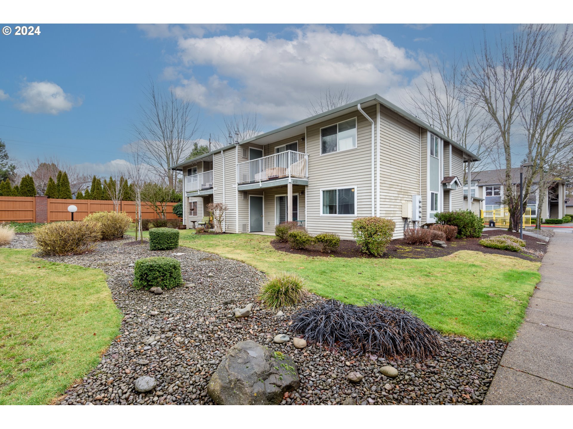 4848 W POWELL BLVD 101