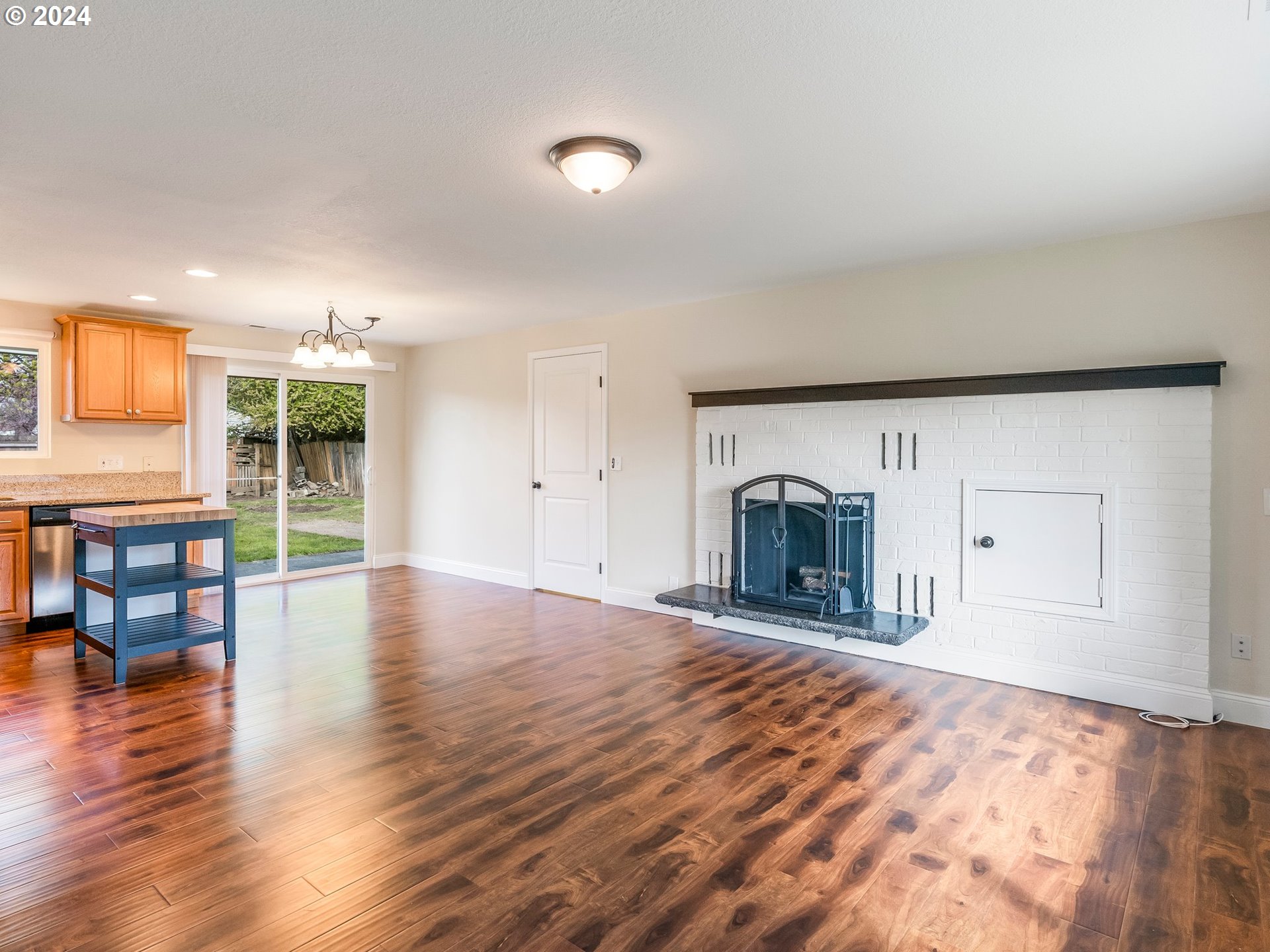 1855 SW 194TH AVE
