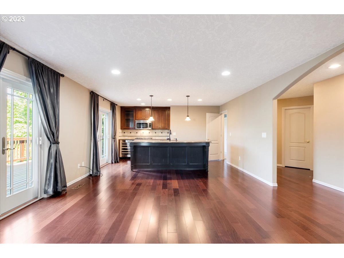 10340 NW ENGLEMAN ST