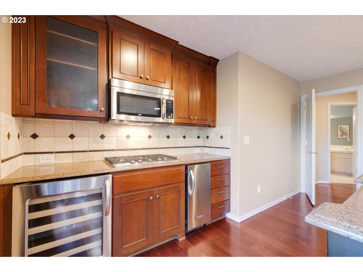 10340 NW ENGLEMAN ST