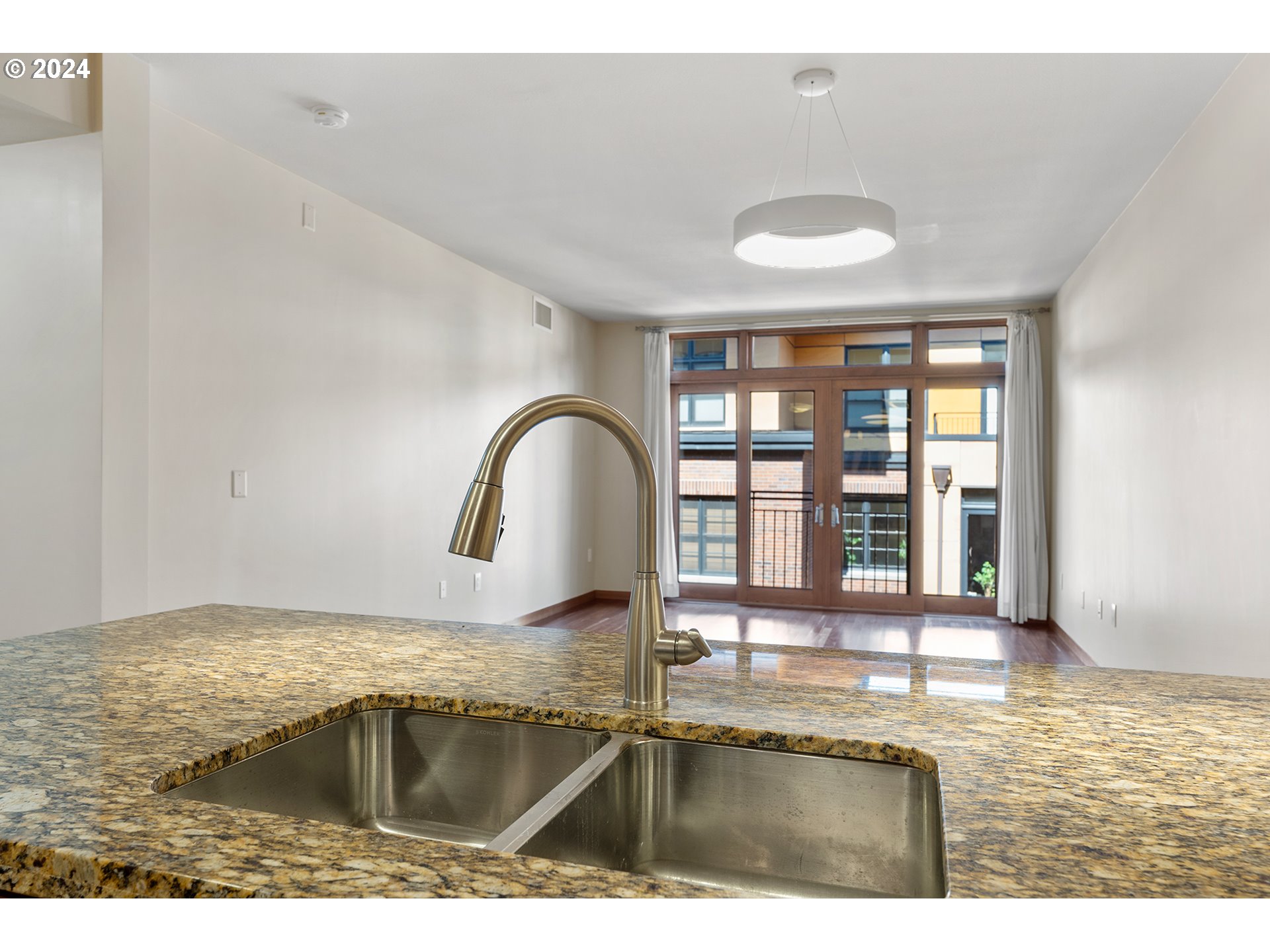 2335 NW Raleigh ST 311